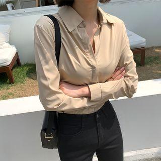 Long-sleeve Hidden Buttoned Shirt