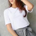 Short-sleeve Crew-neck T-shirt