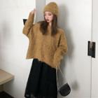 Furry Beanie / Sweater