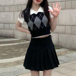 Lapel Ribbed Top / Argyle Knit Vest / Accordion Pleat Mini Skirt
