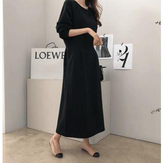 Round-neck Pintuck-trim Pullover Dress