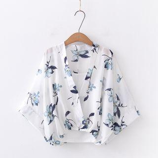 Set: 3/4-sleeve V-neck Chiffon Blouse + Camisole