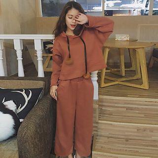 Set: Cropped Hoodie + Wide Leg Pants