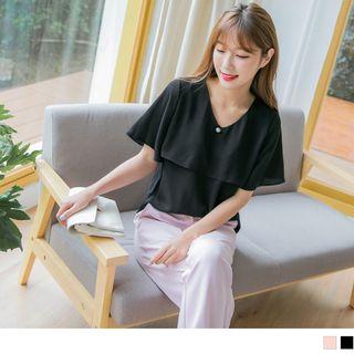 V-neck Short Sleeve Ruffled Striped Lining Top