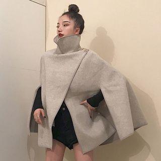 Plain Long-sleeve Knit Top / Button Cape Coat