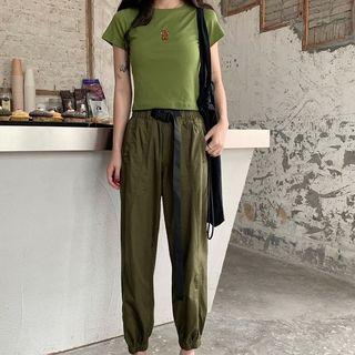 Embroidered Short Sleeve Cropped T-shirt / Cargo Pants