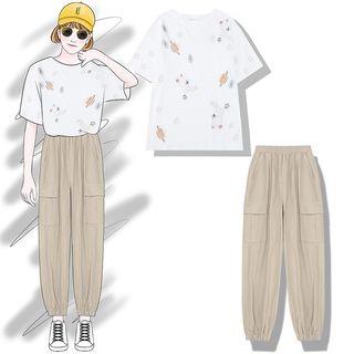 Short-sleeve Planet Print T-shirt / Cargo Pants