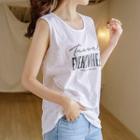 U-neck Sleeveless Letter T-shirt