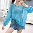 Hooded Knit Top / Ripped Denim Shorts