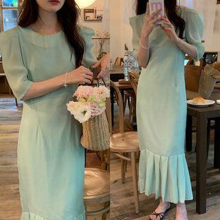 Puff-sleeve Plain Pleated Maxi Dress