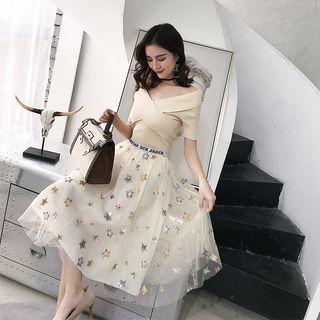 Set: Short-sleeve Knit Top + Sheer Panel Midi Skirt