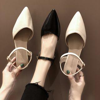 Pointy Toe Sandals