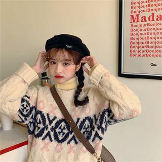 Round-neck Patterned Knit Sweater