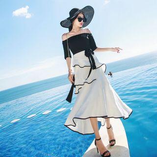 Panel Ruffle Contrast Trim Maxi Dress