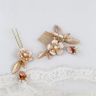 Wedding Rhinestone Flower Hair Comb / Hair Stick