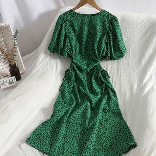 Short-sleeve Print Cutout Midi Dress Green - One Size