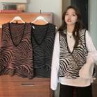 Zebra Print V-neck Knit Vest / Long-sleeve T-shirt