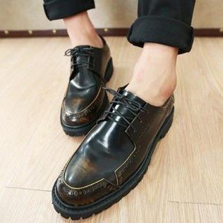 Lace-up Genuine Leather Brogue Shoes