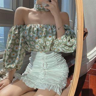 Elbow-sleeve Off-shoulder Floral Print Top / Frill Trim Fitted Mini Skirt