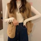 Fleece Button Vest / Long-sleeve Mock Neck T-shirt