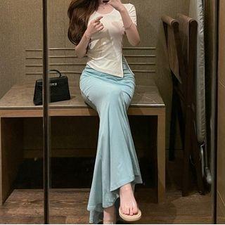 Short-sleeve Asymmetrical Slim-fit T-shirt / Midi Pencil Skirt