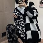 V-neck Checkerboard Cardigan Black & White - One Size