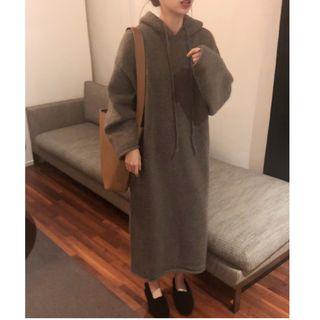 Hooded Long-sleeve Midi Knitted Dress