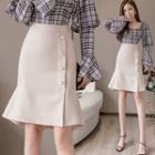 Buttoned Ruffle Hem Mini Pencil Skirt