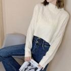 Mock-neck Cropped Sweater White - M