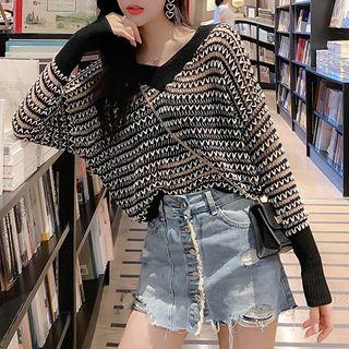 Contrast Trim Perforated Knit Top