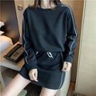 Contrasted Long-sleeved Top / Drawcord A-line Skirt