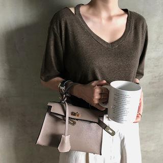Cutout V-neck Linen Blend T-shirt