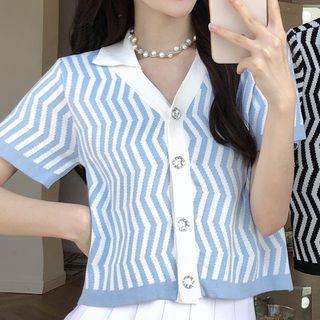 Wave Pattern Short Sleeve Polo Neck Knit Top