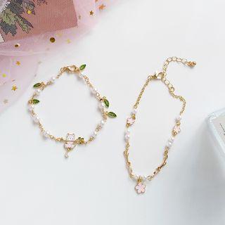 Faux Pearl Alloy Cat / Flower Bracelet