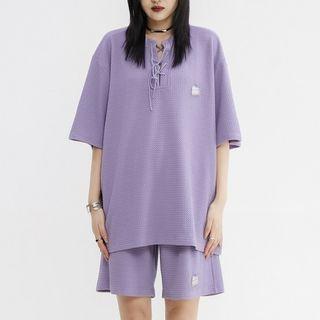 Set: Elbow-sleeve Lace-up T-shirt + Shorts