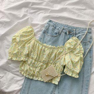 Short-sleeve Floral Print Crop Top Light Yellow - One Size