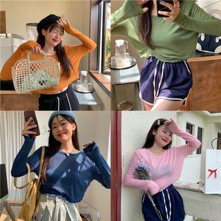 Loose-fit Cropped Light T-shirt In 7 Colors