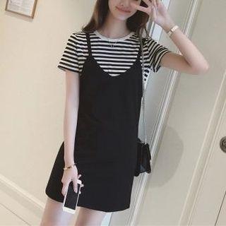 Set: Short-sleeve Striped T-shirt + Plain Jumper Dress