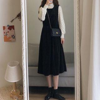 Set: Mock-neck Lace Blouse + Sleeveless Velvet Midi Dress