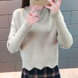 Scallop Hem Crew-neck Sweater