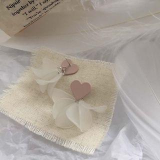 Acrylic Heart Petal Fringed Earring