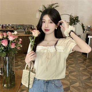 Square-neck Two Tone Ruffle Cropped Blouse