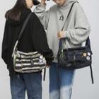 Print Crossbody Bag / Charm / Set