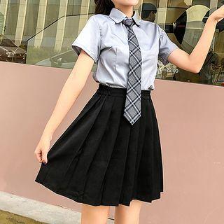 Couple-matching Shirt / Vest / Cardigan / Tie / Skirt / Pants / Set (various Designs)