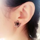 Wire Flower Stud Earrings
