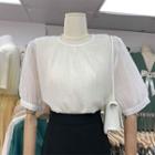 Round-neck Cut-out Puff Short-sleeve Top