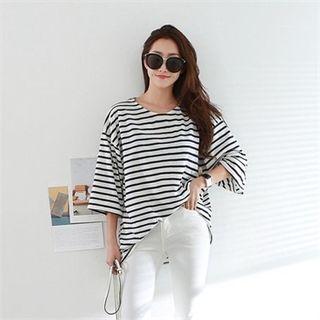 Round-neck 3/4-sleeve Stripe T-shirt
