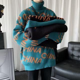 Lettering Turtle Neck Sweater