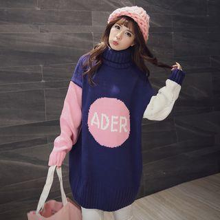Letter Panel Long-sleeve Top