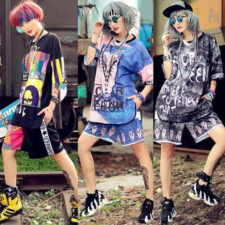 Set: Printed Loose-fit T-shirt + Shorts